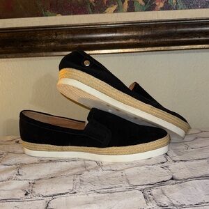 Carlos by Carlos Santana Black and Tan Slip-On Loafers